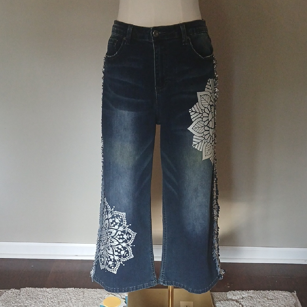 Reworked Upcycled Cropped Jeans with Painted Mandela Design Sz 16